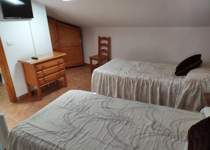 Hostal Ana - Adults Recommended
